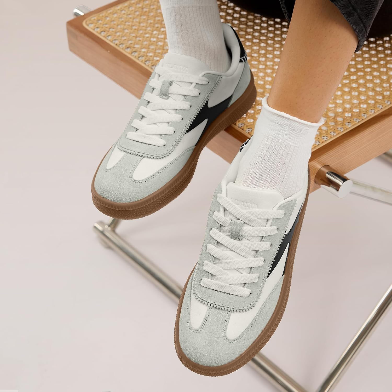 Vilanva Women's Fashion Sneakers Casual Tennis Shoes with Genuine Suede Classic Retro Gum Sole Walking Trendy Footwear