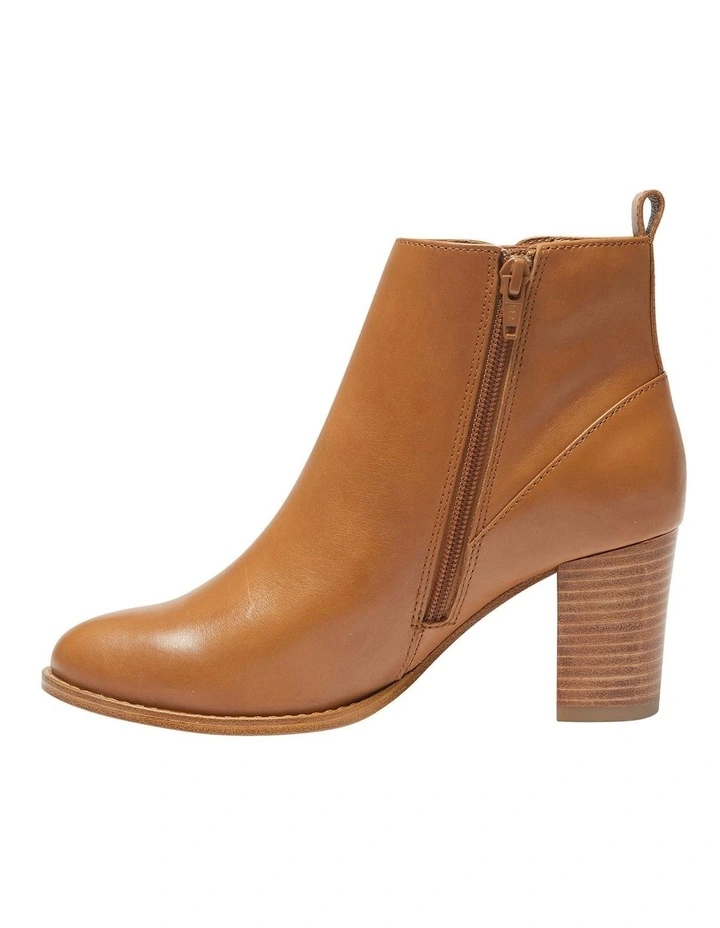 Geronimo Tan Glove Boots