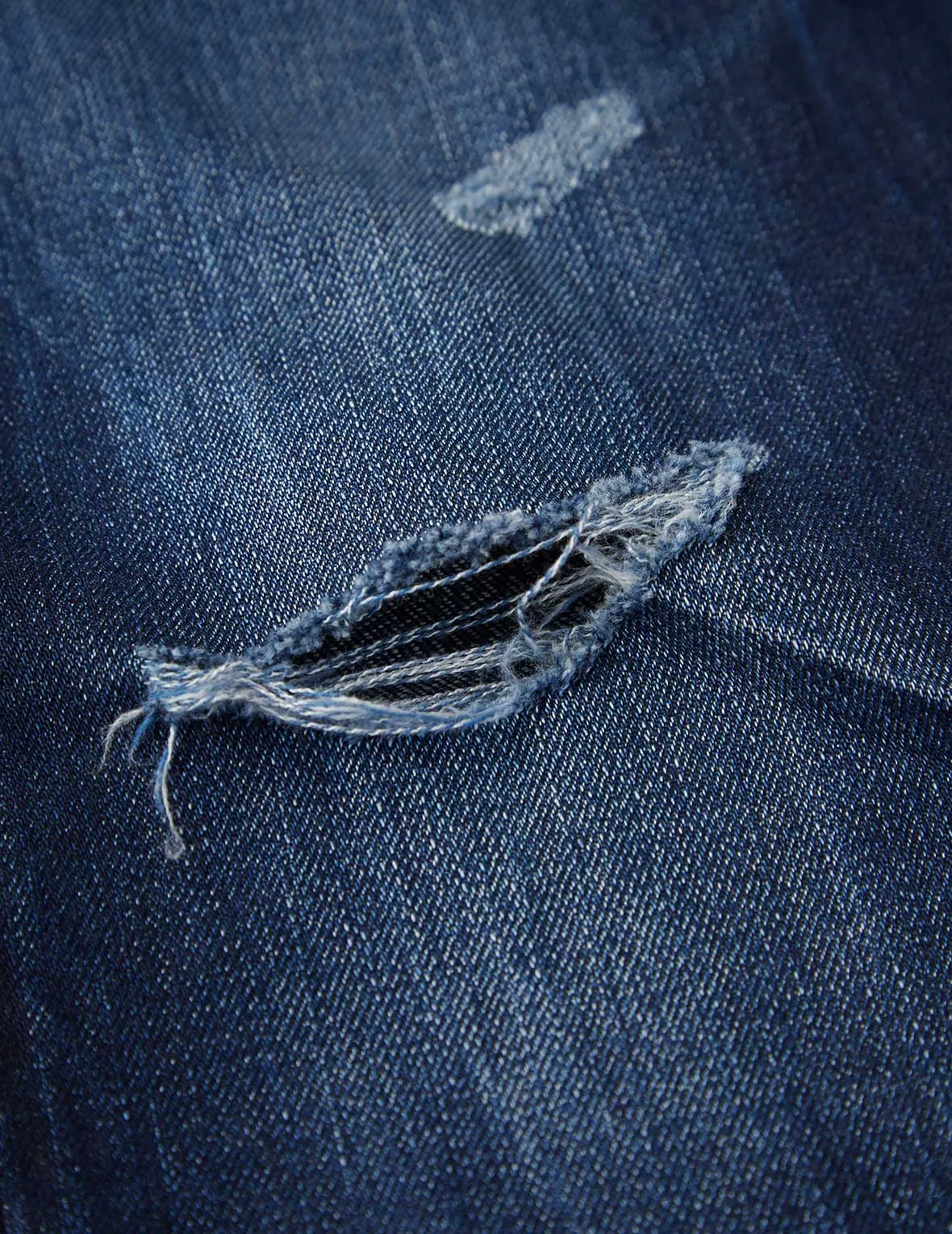 Seagull Appliqué Distressed Regular Straight Fit Jeans #2008